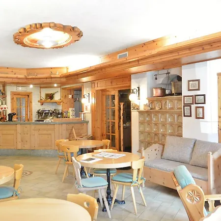Garni Al Plan Otel