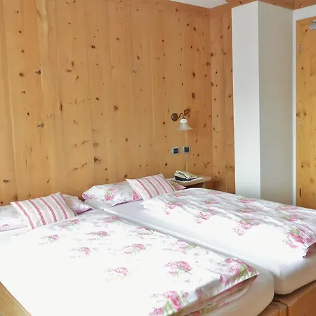 Otel Garni Al Plan Livigno
